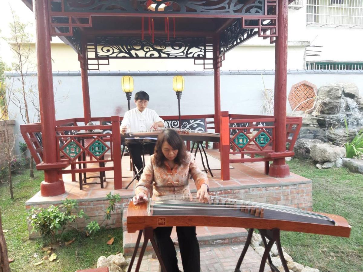 依水园中式花园民宿 Pingtung 外观 照片